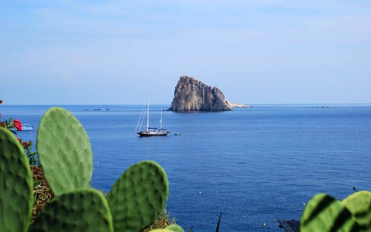 visita eolie panarea. 