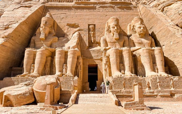 viaggiare sul Nilo Abu Simbel tempio